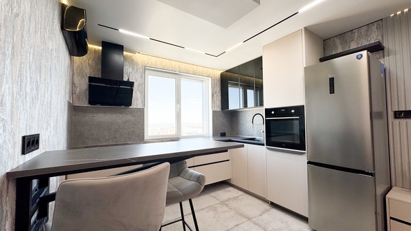
  Продается 2-комн. квартира, 56 м², ЖК Два Адмирала, дом 1
. Фото 37.