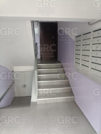 
  Продается 1-комн. квартира, 30 м², Конституции СССР ул, д. 36
. Фото 11.