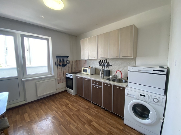 
  Продается 1-комн. квартира, 37 м², Ленина ул, д. 196
. Фото 7.