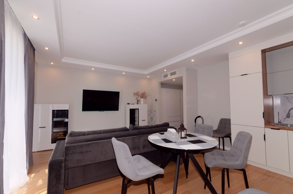 
  Продается студия, 39 м², Толстого ул, д. 26
. Фото 2.