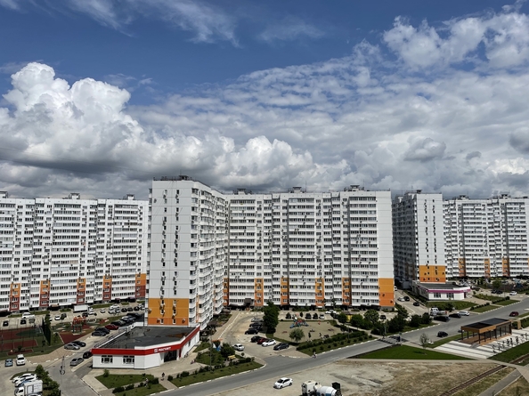 
  Продается 2-комн. квартира, 65 м², Ленина ул, д. 190к3
. Фото 13.