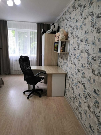 
  Продается 2-комн. квартира, 90 м², Лазурная ул, д. 16
. Фото 11.