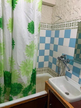 
  Продается 3-комн. квартира, 81 м², Чехова ул, д. 4
. Фото 1.