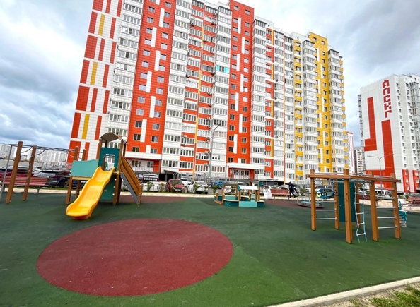 
  Продается 2-комн. квартира, 65 м², Адмирала Пустошкина ул, д. 22к7
. Фото 16.