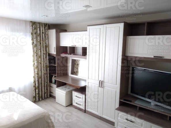 
  Продается 1-комн. квартира, 27.4 м², Гагарина ул, д. 32
. Фото 2.