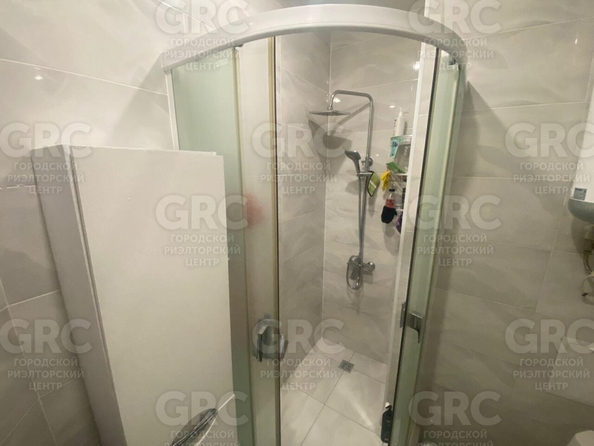 
  Продается 2-комн. квартира, 57 м², Виноградная ул, д. 123/8
. Фото 5.