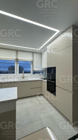 
  Продается 3-комн. квартира, 100 м², Островского ул, д. 47
. Фото 1.
