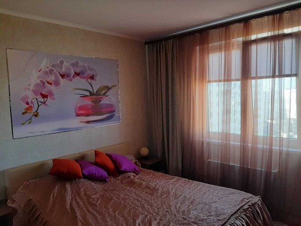 
  Продается 2-комн. квартира, 57 м², Ленина ул, д. 233
. Фото 6.