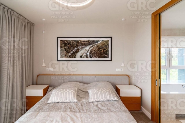 
  Продается 3-комн. квартира, 170 м², Виноградная ул, д. 4
. Фото 3.