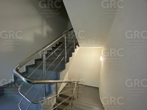 
  Продается 2-комн. квартира, 47 м², Горный пер, д. 5
. Фото 9.