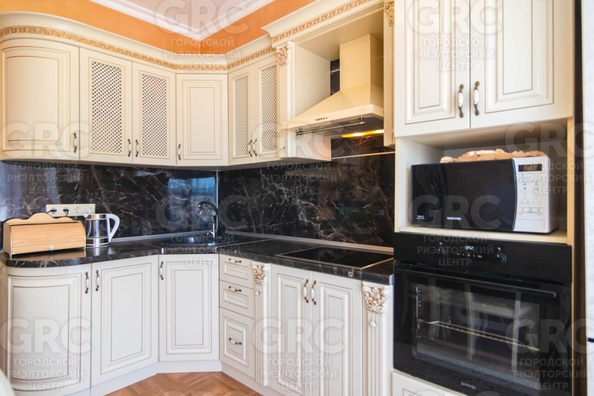 
  Продается 1-комн. квартира, 42.3 м², Владимировская ул, д. 141
. Фото 4.