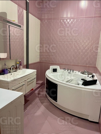 
  Продается дом, 300 м², Сочи
. Фото 40.