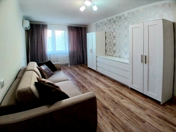 
  Продается 1-комн. квартира, 35 м², Адмирала Пустошкина ул, д. 22к4
. Фото 1.