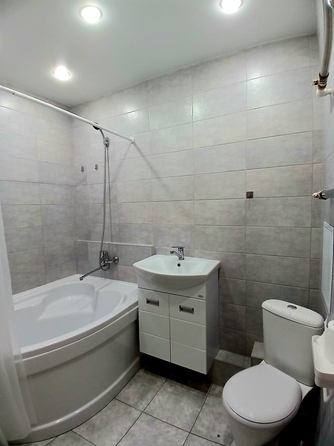 
  Продается 1-комн. квартира, 35 м², Адмирала Пустошкина ул, д. 22к4
. Фото 10.