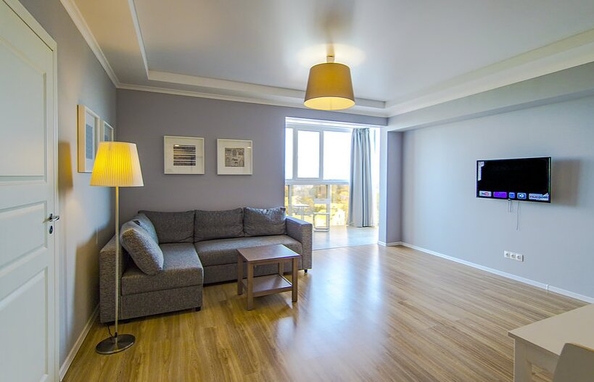
  Продается 2-комн. квартира, 76 м², Ленина ул, д. 9
. Фото 2.