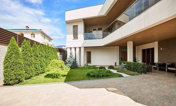 
  Продается дом, 687 м², Сочи
. Фото 2.