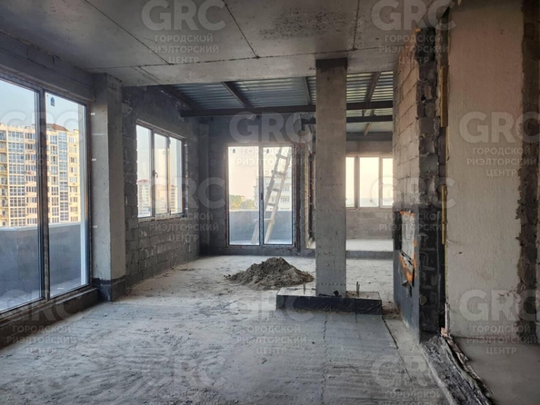 
  Продается студия, 86.1 м², Туапсинская ул, д. 19
. Фото 4.