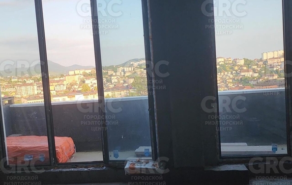 
  Продается 2-комнатный апартамент, 112 м², Туапсинская ул, д. 19
. Фото 4.