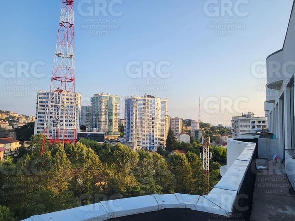 
  Продается 2-комн. квартира, 80 м², Туапсинская ул, д. 19
. Фото 2.
