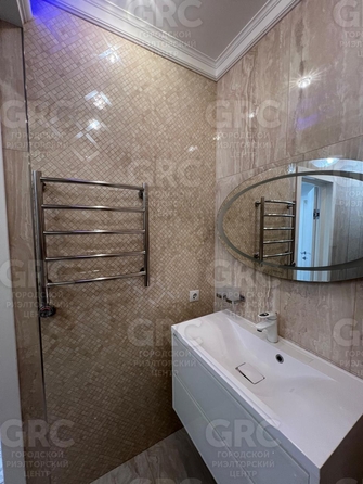 
  Продается 4-комн. квартира, 110 м², Альпийская ул, д. 27
. Фото 33.