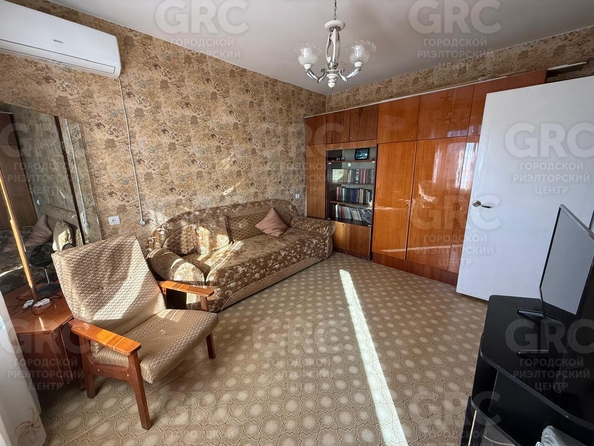 
  Продается 2-комн. квартира, 56.5 м², Молокова ул, д. 24
. Фото 8.