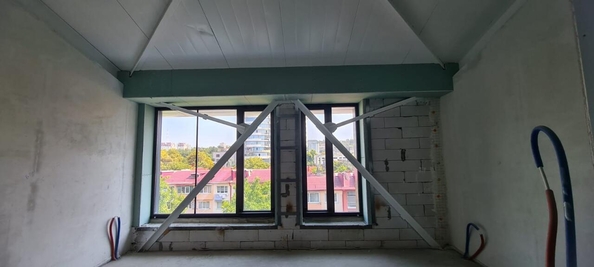 
  Продается 1-комн. квартира, 35 м², Конституции СССР ул, д. 18А
. Фото 9.