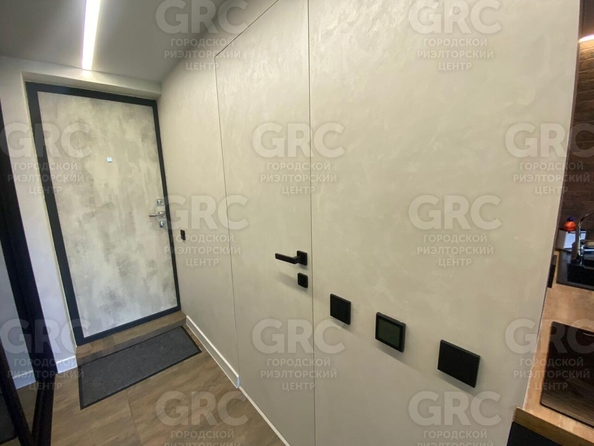 
  Продается 1-комн. квартира, 28 м², Виноградная ул, д. 207
. Фото 6.