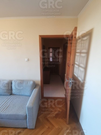 
  Продается 2-комн. квартира, 49 м², Цюрупы ул, д. 10
. Фото 14.