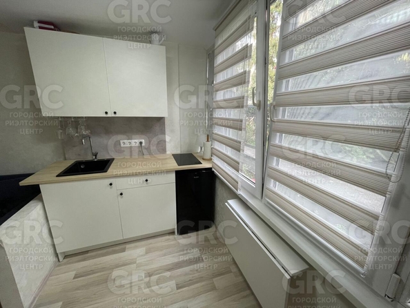 
  Продается 1-комн. квартира, 18 м², Бытха ул, д. 45
. Фото 5.