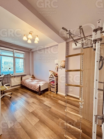 
  Продается 2-комн. квартира, 62 м², Параллельная ул, д. 9/1
. Фото 13.