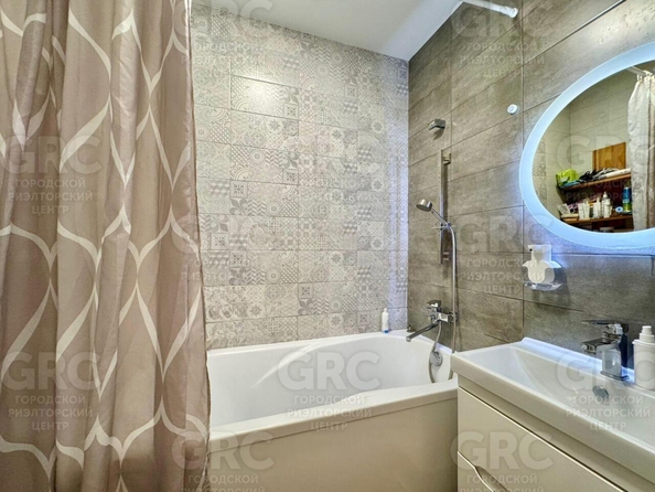 
  Продается 2-комн. квартира, 62 м², Параллельная ул, д. 9/1
. Фото 25.