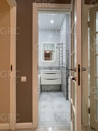 
  Продается 2-комн. квартира, 63.8 м², Трунова пер, д. 6
. Фото 14.
