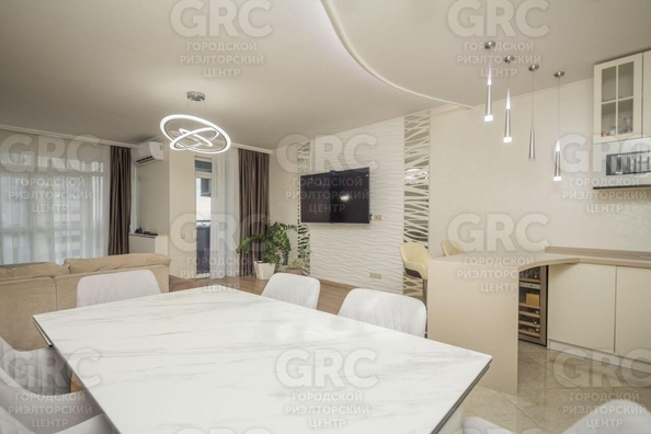 
  Продается 3-комн. квартира, 100 м², Горького ул, д. 87
. Фото 1.