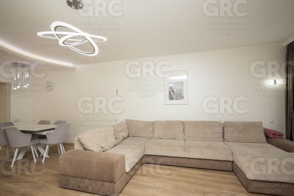 
  Продается 3-комн. квартира, 100 м², Горького ул, д. 87
. Фото 10.