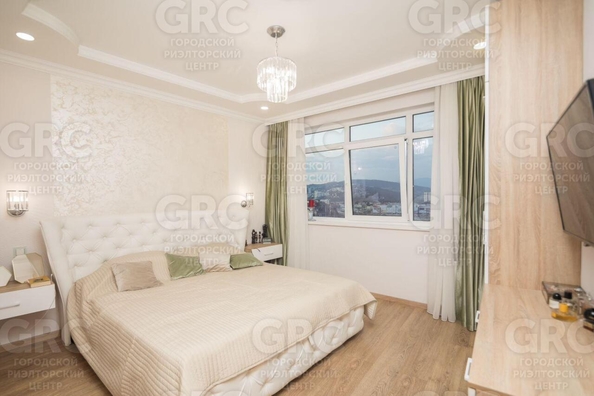 
  Продается 3-комн. квартира, 100 м², Горького ул, д. 87
. Фото 15.