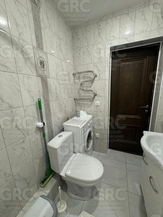 
  Продается 1-комн. квартира, 27 м², Красная ул, д. 49
. Фото 6.