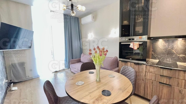 
  Продается 2-комн. квартира, 45 м², Гастелло ул, д. 27Б
. Фото 2.