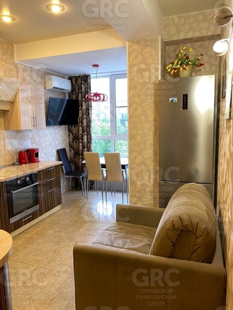 
  Продается 1-комн. квартира, 44 м², Гастелло ул, д. 28к1
. Фото 3.