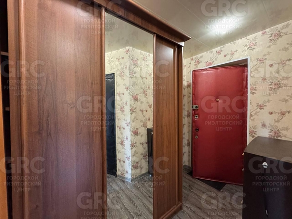 
  Продается 1-комн. квартира, 44 м², Альпийская ул, д. 33
. Фото 12.