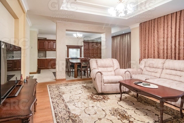 
  Продается 3-комн. квартира, 157 м², Депутатская ул, д. 10
. Фото 9.