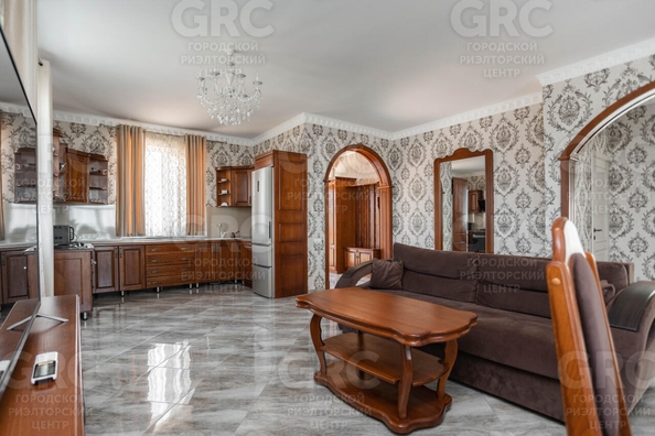 
  Продается дом, 307 м², Сочи
. Фото 5.