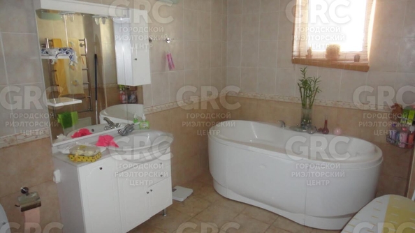 
  Продается 3-комн. квартира, 120 м², Рахманинова пер, д. 26
. Фото 8.