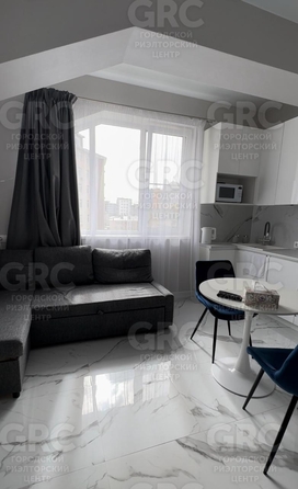 
  Продается 2-комн. квартира, 40 м², Полтавская ул, д. 21д
. Фото 2.