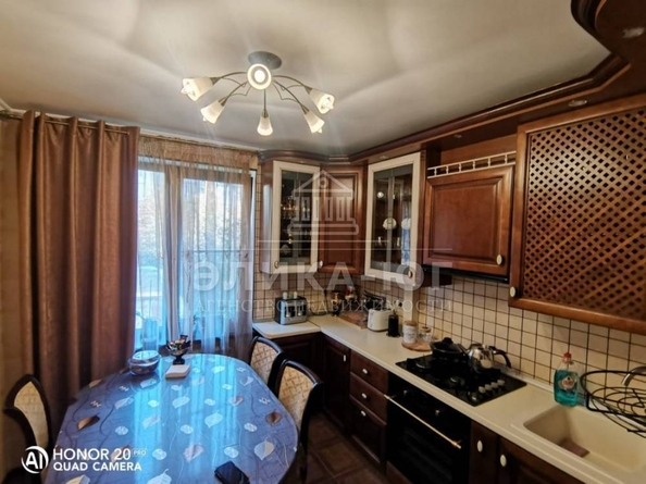 
  Продается 3-комн. квартира, 56 м², 2-й мкр
. Фото 2.