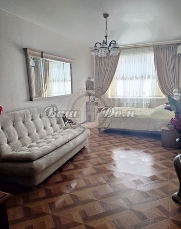 
  Продается 2-комн. квартира, 63 м², Сурикова ул, д. 60Б
. Фото 1.