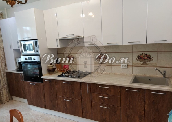 
  Продается 2-комн. квартира, 63 м², Сурикова ул, д. 60Б
. Фото 6.