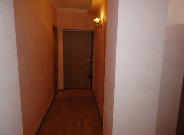 
  Продается 1-комн. квартира, 54 м², Лазурная ул, д. 24
. Фото 2.
