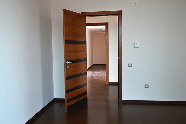 
  Продается 2-комн. квартира, 152 м², Революции пр-кт, д. 3
. Фото 5.