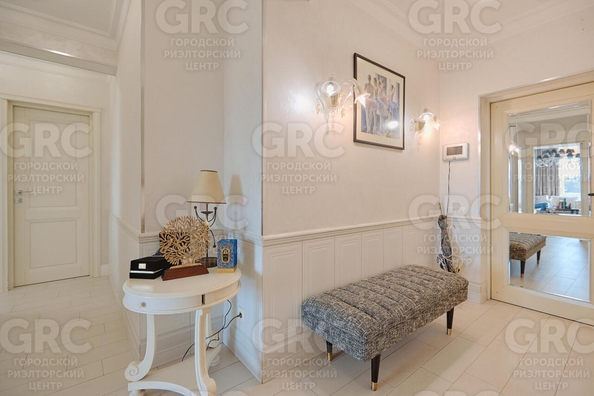 
  Продается 4-комн. квартира, 155 м², Юных Ленинцев ул, д. 10
. Фото 17.