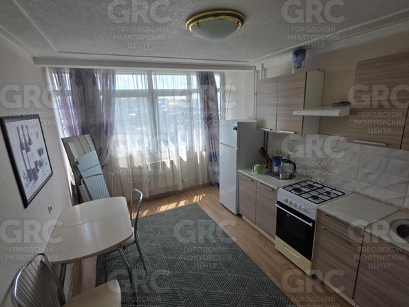 
  Продается 1-комн. квартира, 34 м², Альпийская ул, д. 37
. Фото 10.